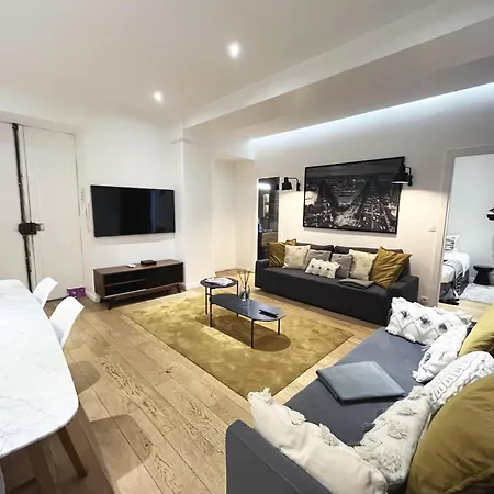 Urban Flat 69 - Beautiful Parisian In Center Of *